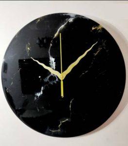 Vanvia Analog 40 cm X 40 cm Wall Clock (Black, Without Glass, Standard)